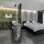 Apart-hotel Royal 4*